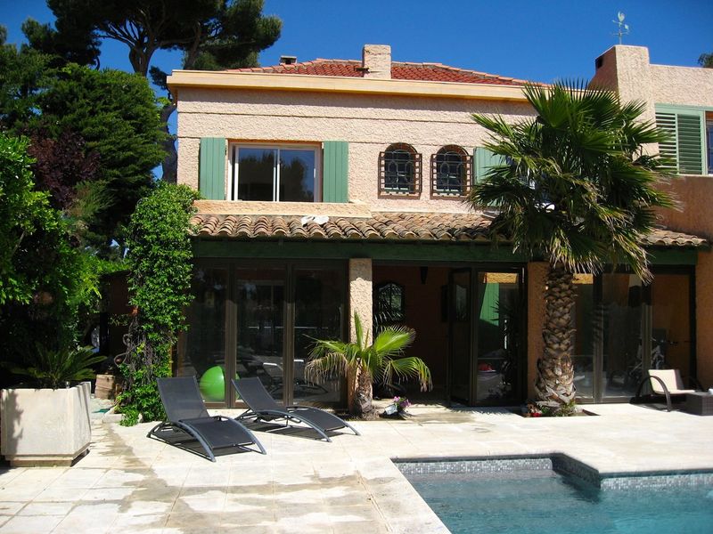 Villa à la location sur Sausset les Pins 